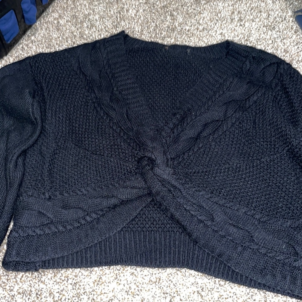 Crop top sweater